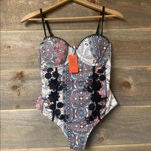 River Island NWT Nordstrom One Piece Swimsuit US 8/UK 12